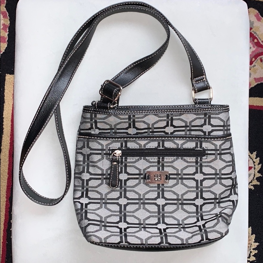 Black & Gray Patterned Crossbody